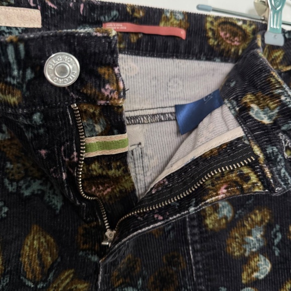 Anthropologie Pilcro The Icon Flare Low-Rise Corduroy Floral Pants - Picture 6 of 12